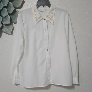Elegant White Blouse with Chain Detail